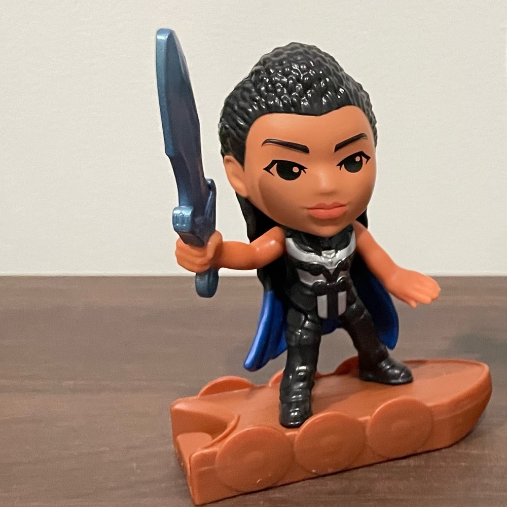 {McDonald's} 2022 Valkyrie Movie Action Figure #8 Marvel Thor Love & Thunder
